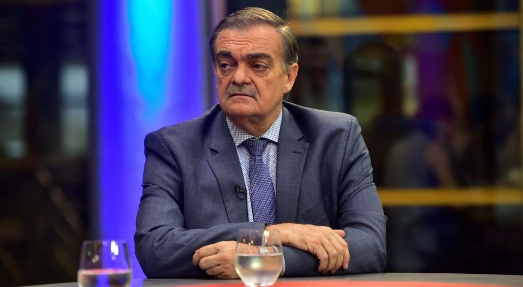 Alberto Lugones, presidente del Consejo.