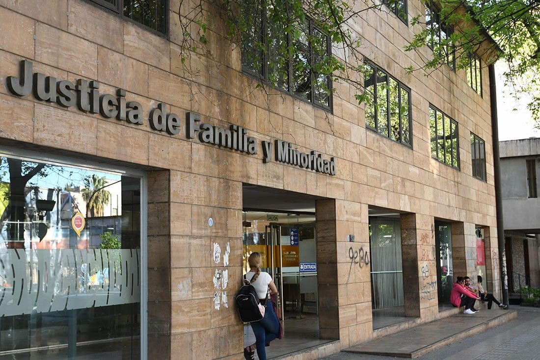 La Justicia de Familia y Minoridad deberá resolver quién queda con la tutela de la niña.