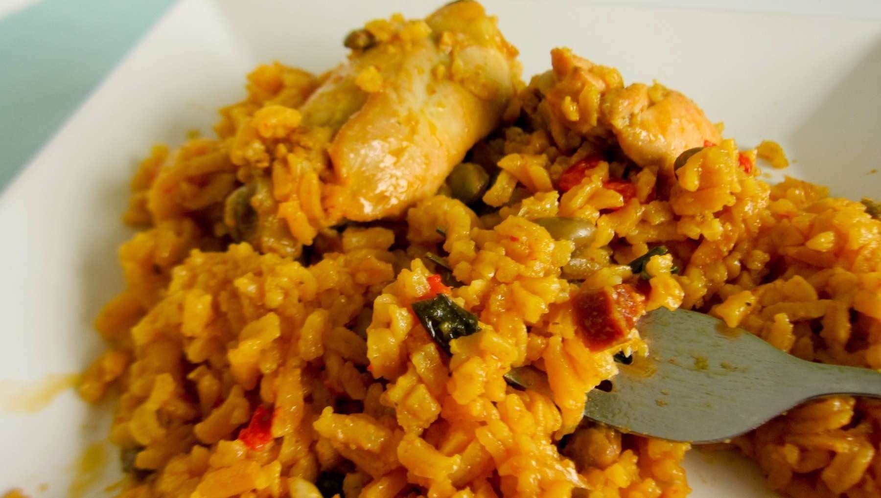 Arroz con pollo: la receta definitiva de la abuela