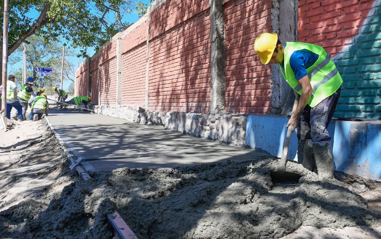 Pedro Molina mejoramos la  infraestructura urbana educativa de la escuela Pedro Molina Henríquez