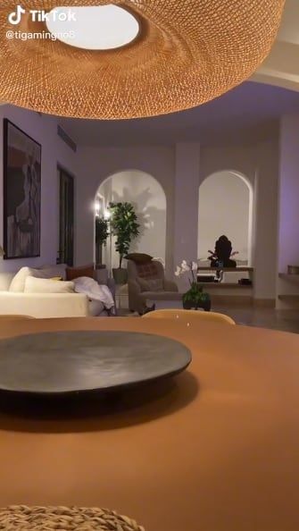 El living de la lujosa casa familiar en Puerto Rico