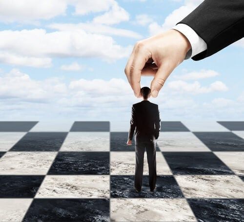 Capricornio y Leo, los otros signos autoritarios del zodíaco -