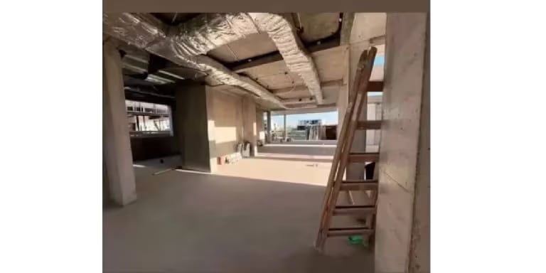 Así está la casa en Nordelta, donde se muda el conductor.