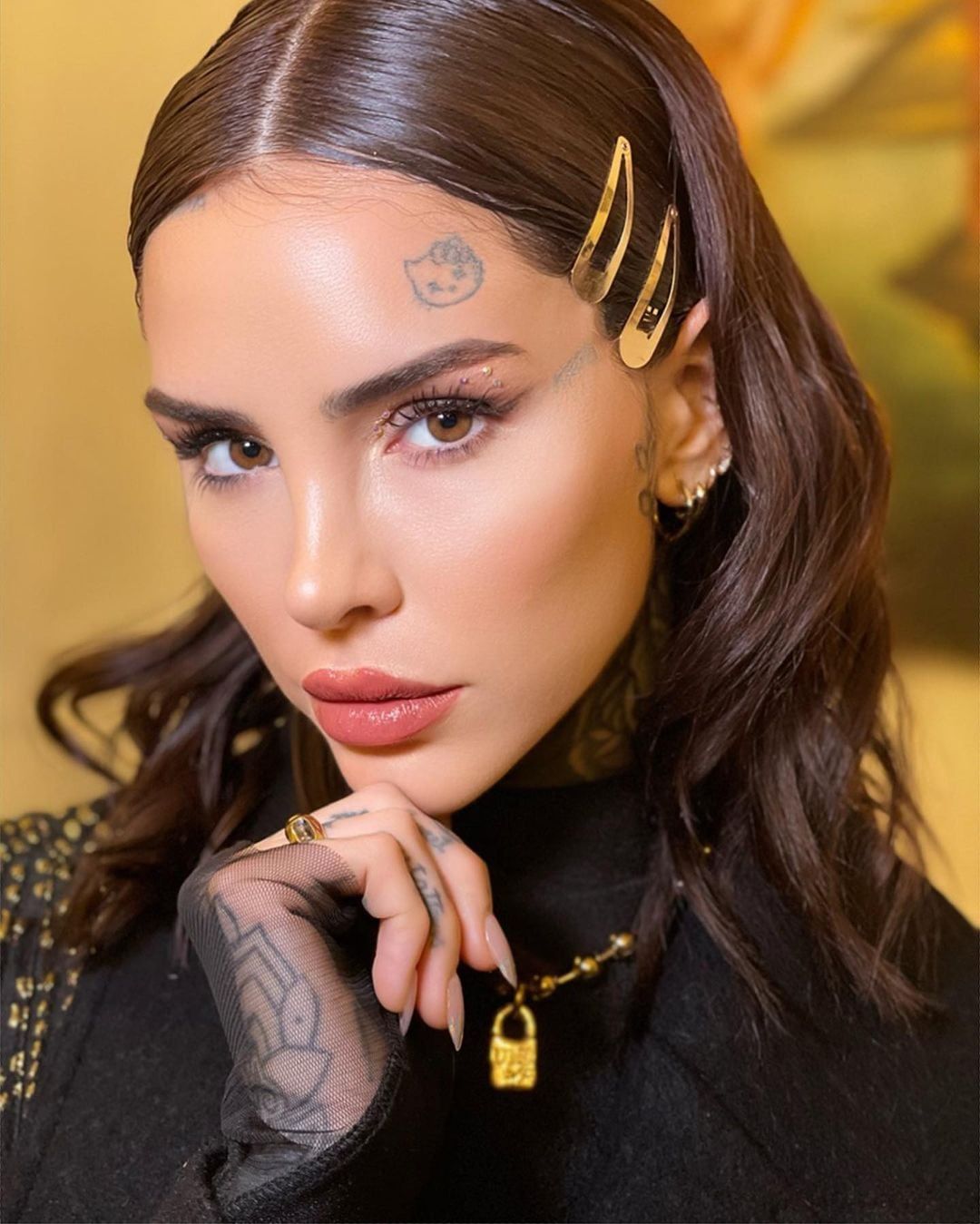 Cande Tinelli y el pícaro mensaje a sus fans.