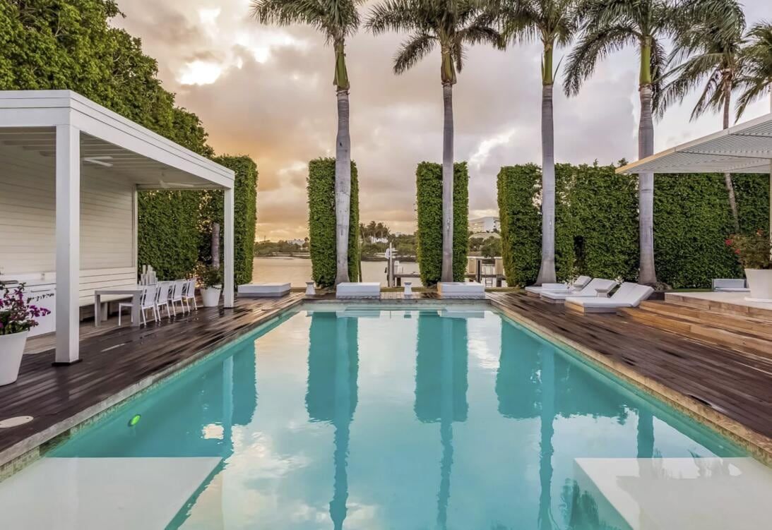 La impresionante piscina de Shakira en Miami