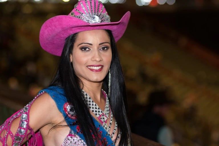 Ana dos Santos Cruz pasó de revolver en la basura a convertirse en modelo.