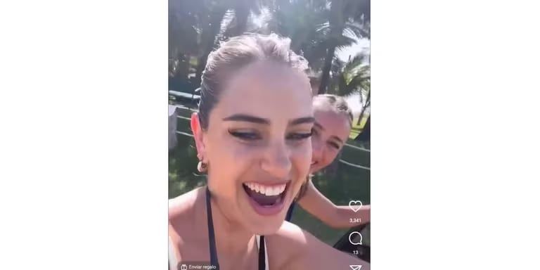 Una de las concursantes no estuvo aislada.