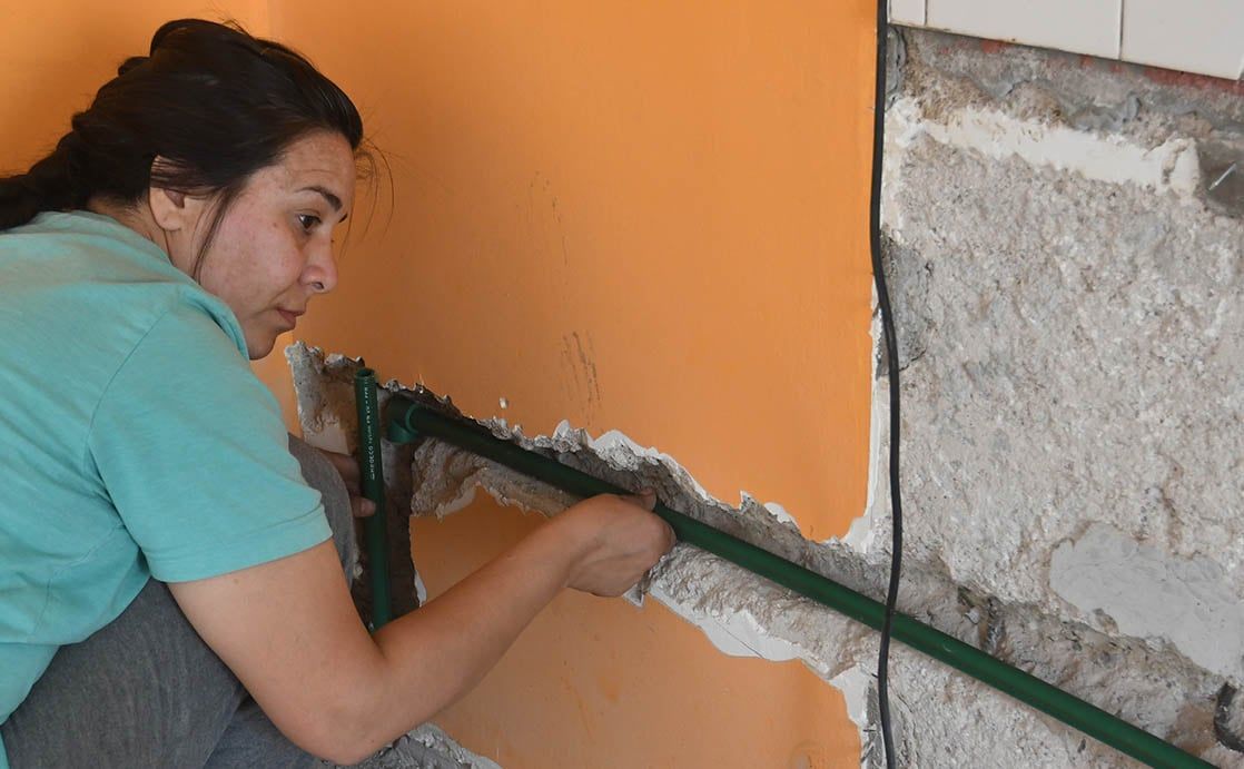 ¿En peligro de extinción? Según una encuesta, casi no hay plomeros Sub 20 en Argentina. Foto: Marcelo Rolland / Los Andes