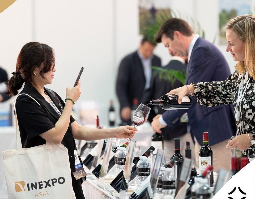 Cuatro bodegas de Mendoza participaron en la Vinexpo Asia que se realizó en Singapur.