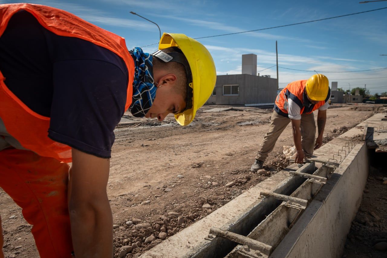 Obreros trabajando.

Foto: Ignacio Blanco / Los Andes 