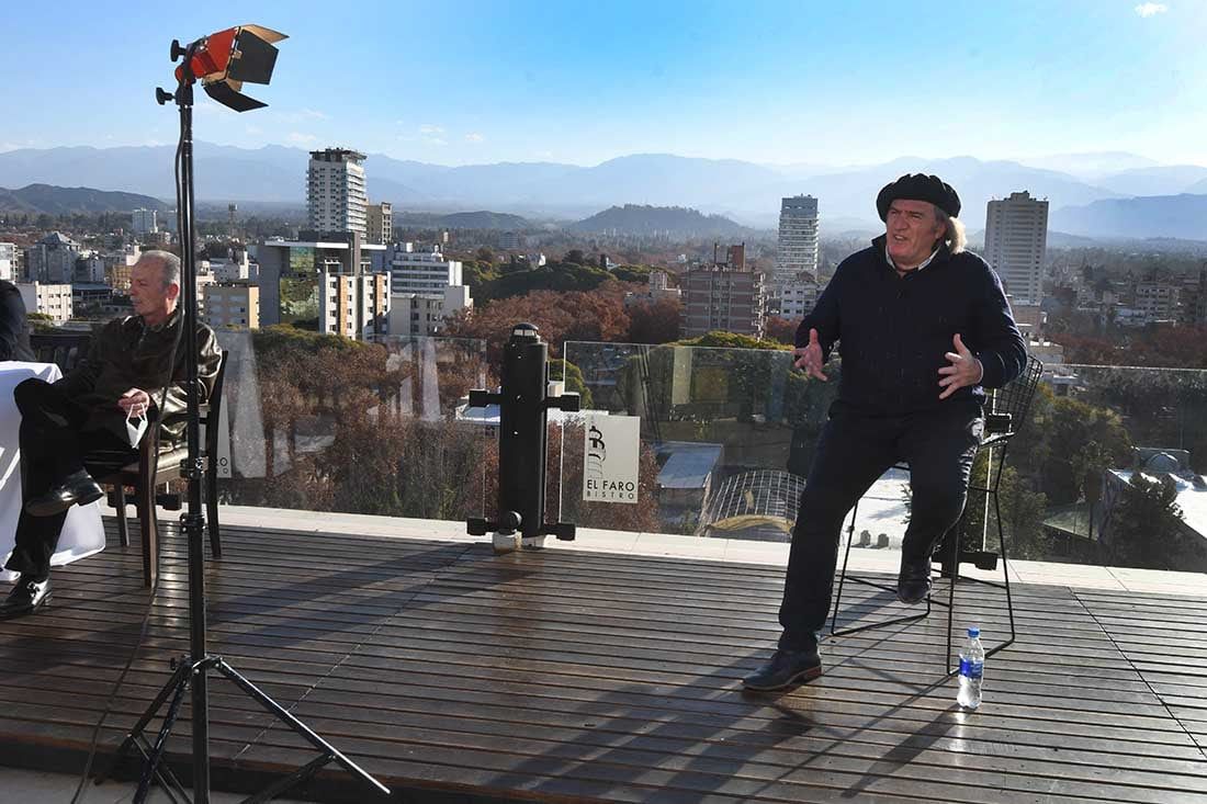 Lanzamiento de la campaña electoral de José Luis Ramón del partido Protectora.