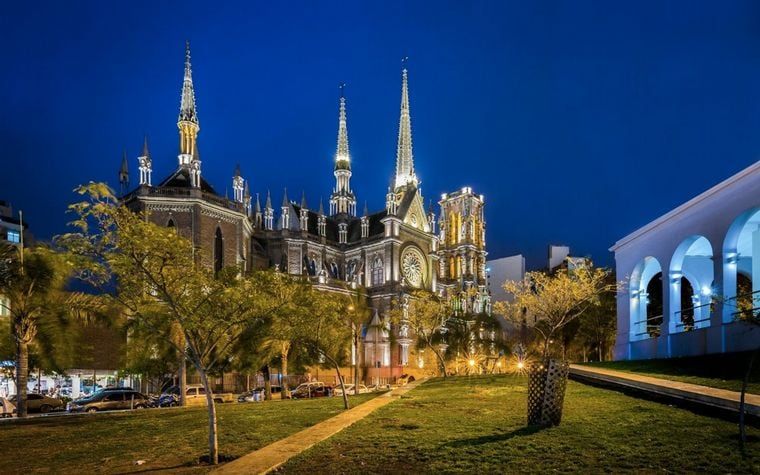 Según analisis de la IA, estas ciudades son las mejores para visitar.