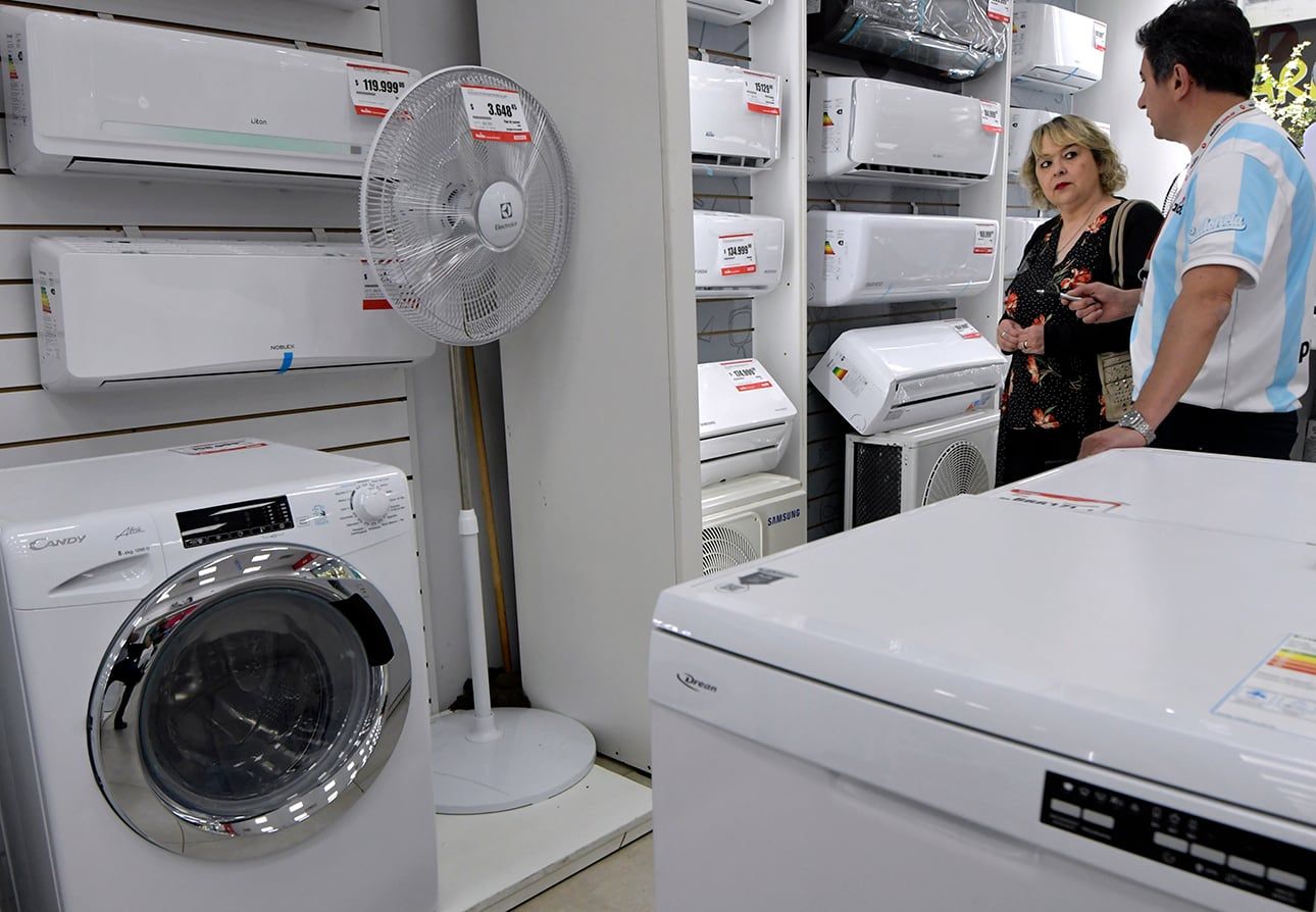 El plan cuota simple ofrecerá comprar con financiación hasta en 6 pagps. Foto: Orlando Pelichotti / Los Andes