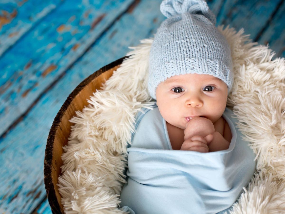 Los 10 mejores nombres para un bebé en 2024, según la IA.