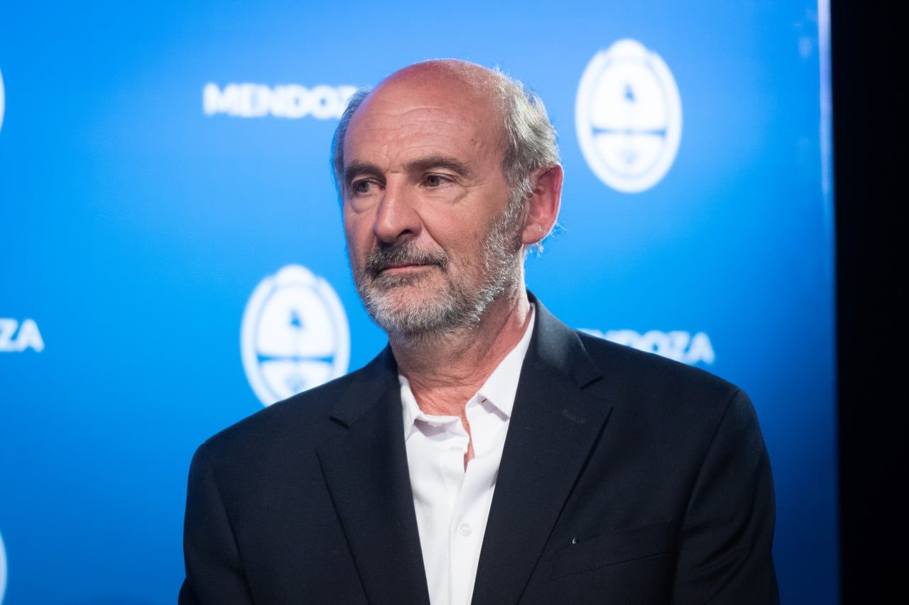 El gobernador electo presentó a sus ministros, ministras y el esquema con el que funcionará la gestión de los próximos cuatro años. Ministro de Producción: Rodolfo Vargas Arizu Foto: Ignacio Blanco / Los Andes 