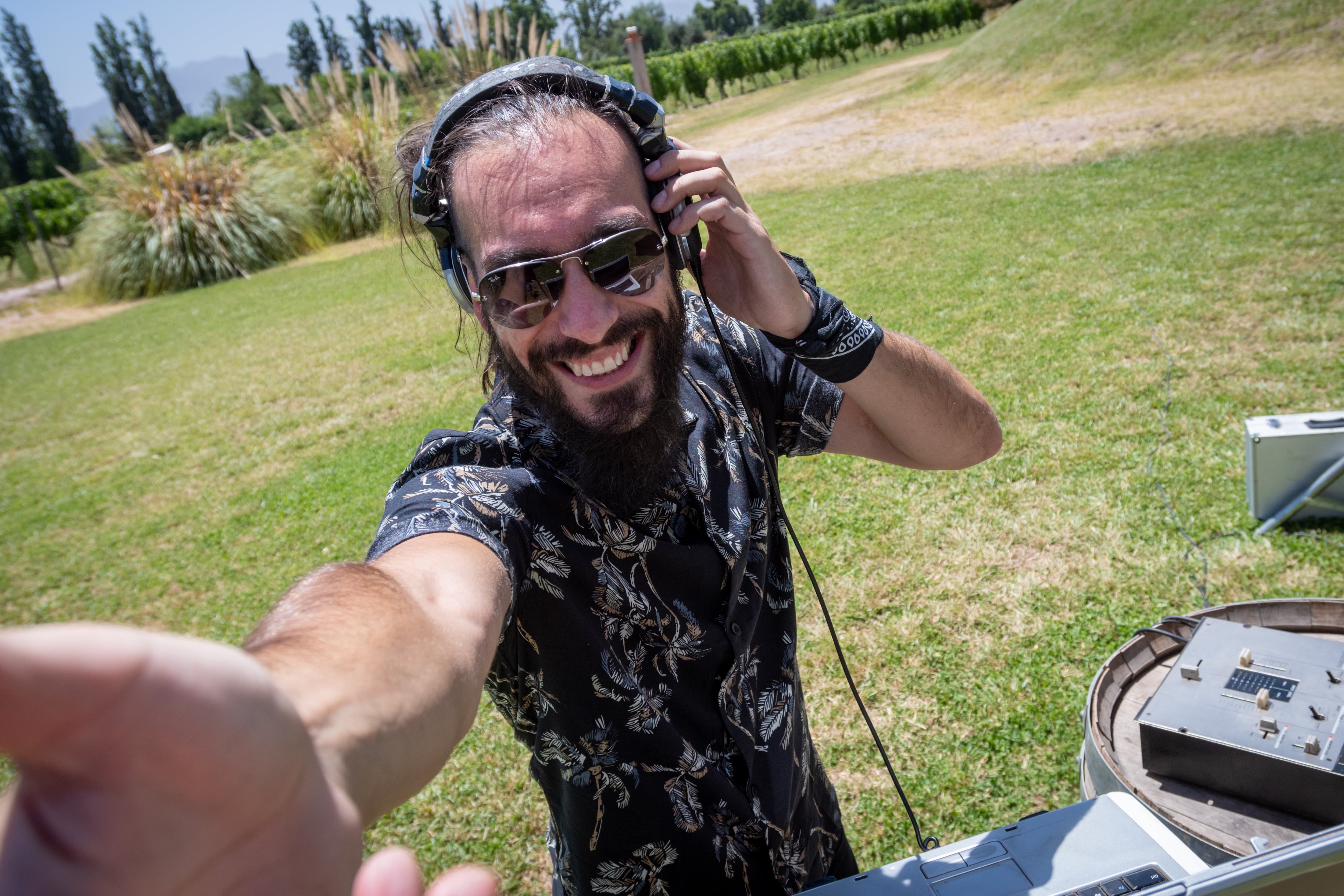 Mendoza 12 de diciembre 2020 Guarda 14 Bodega Trez Wines DJ Simon PendolaFoto: Ignacio Blanco / Los Andes