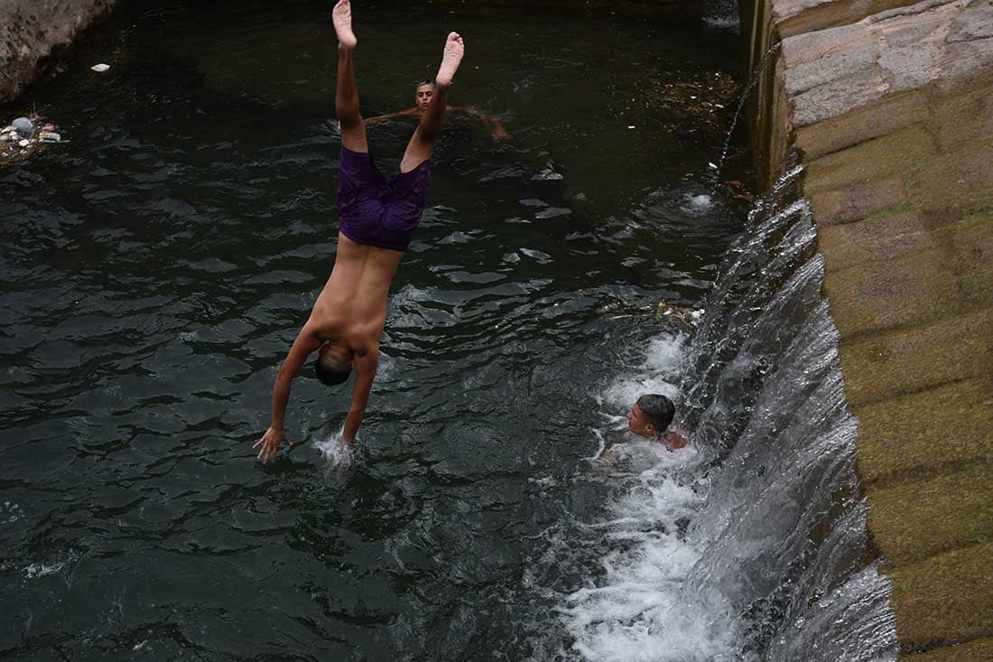 Argentina tuvo en diciembre el día más caluroso en todo el mundo: los humanos aumentan 60 veces la ocurrencia de olas de calor. Foto: José Gutiérrez / Los Andes.