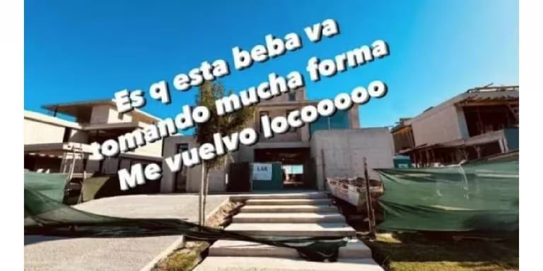 Así está la casa en Nordelta, donde se muda el conductor.