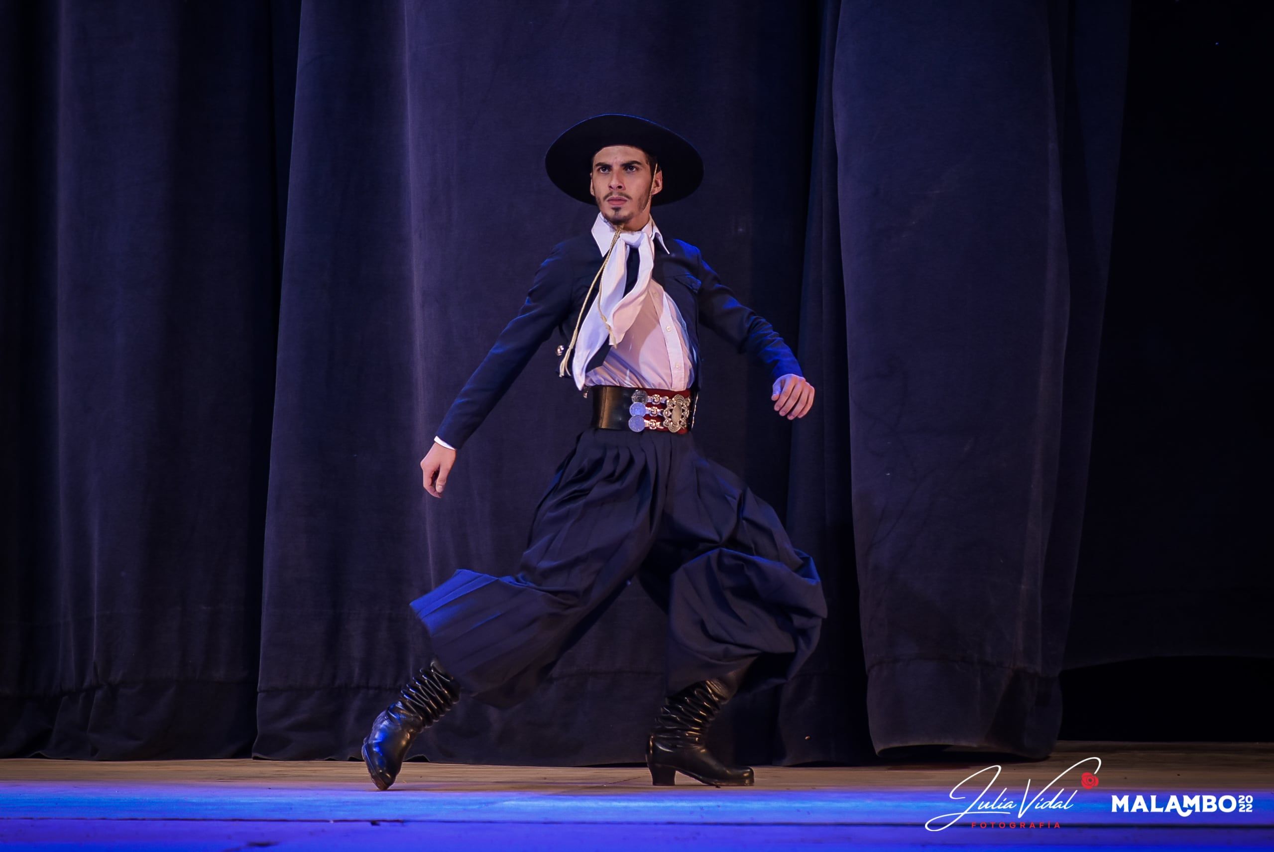 “Mi próxima meta es lograr ser Campeón Nacional de Malambo Mayor, este reconocimiento ya es el último que se otorga a quien van a este Festival y es uno de los más difíciles”, declaró el artista.