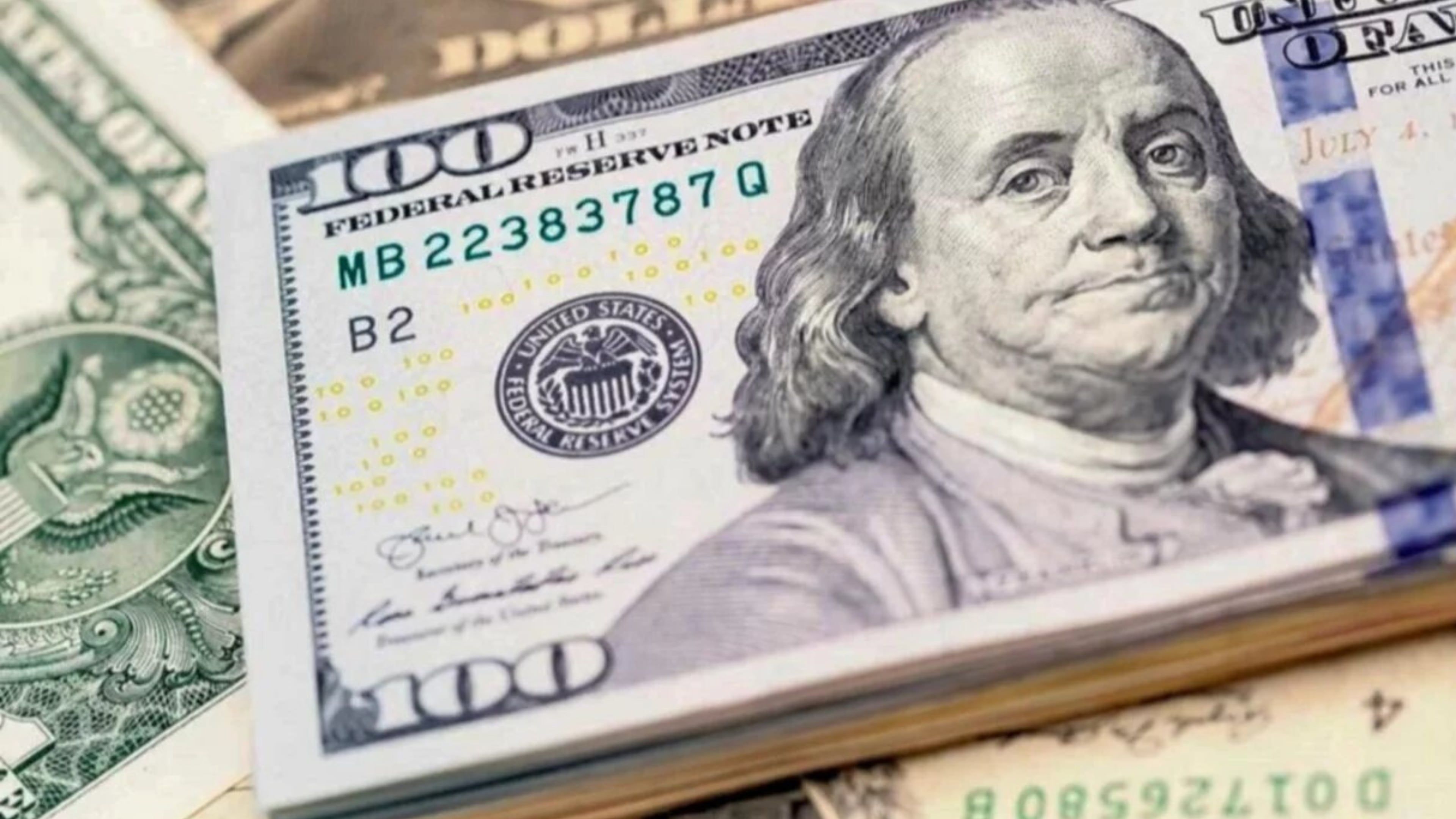 El “blue” sigue su carrera alcista y el BCRA compró U$S 200 millones.