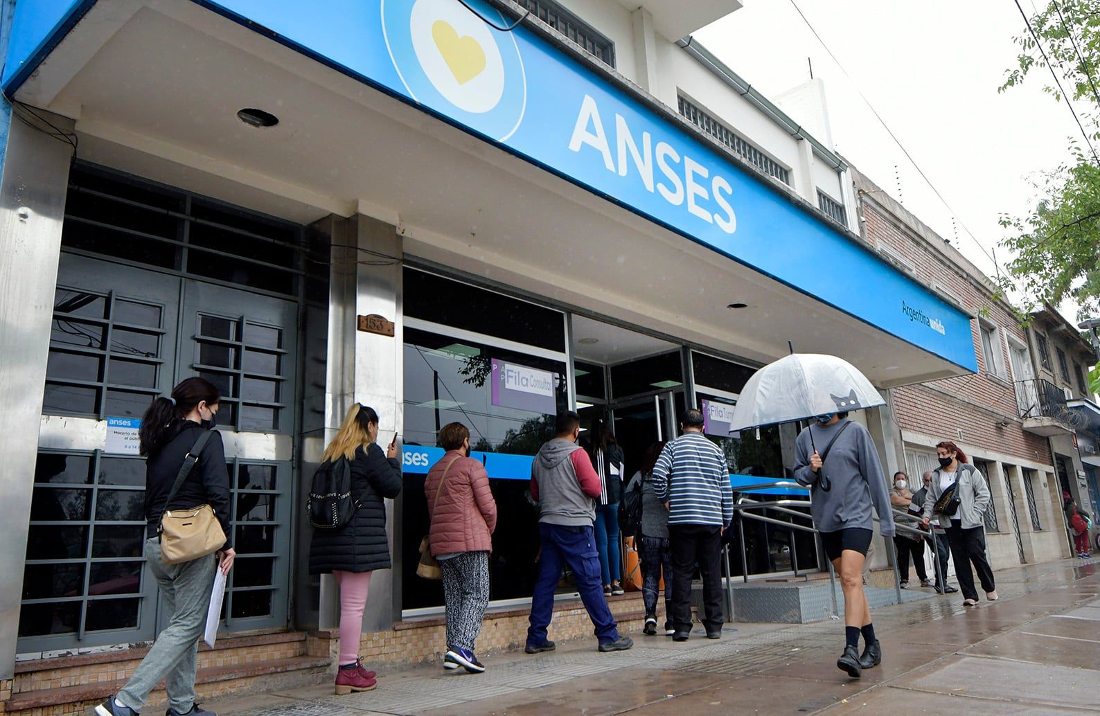 Anses con bono extra de $6.000: a quiénes les corresponde y cuándo se cobra - Foto: Orlando Pelichotti / Los Andes