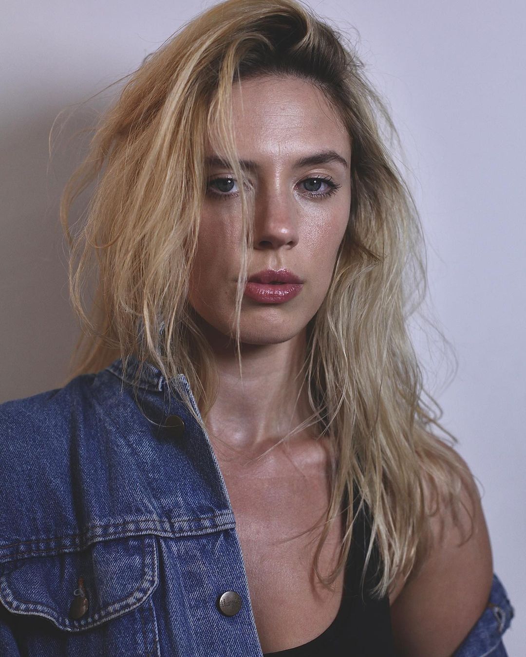 Delfina Chaves mostró su cambio de look para encarnar a Máxima de Holanda.