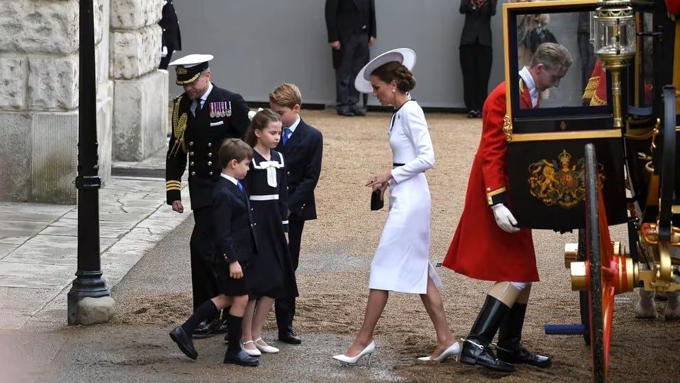 Kate Middleton, princesa de Gales, reapareció en público (REUTERS/Chris J. Ratcliffe)