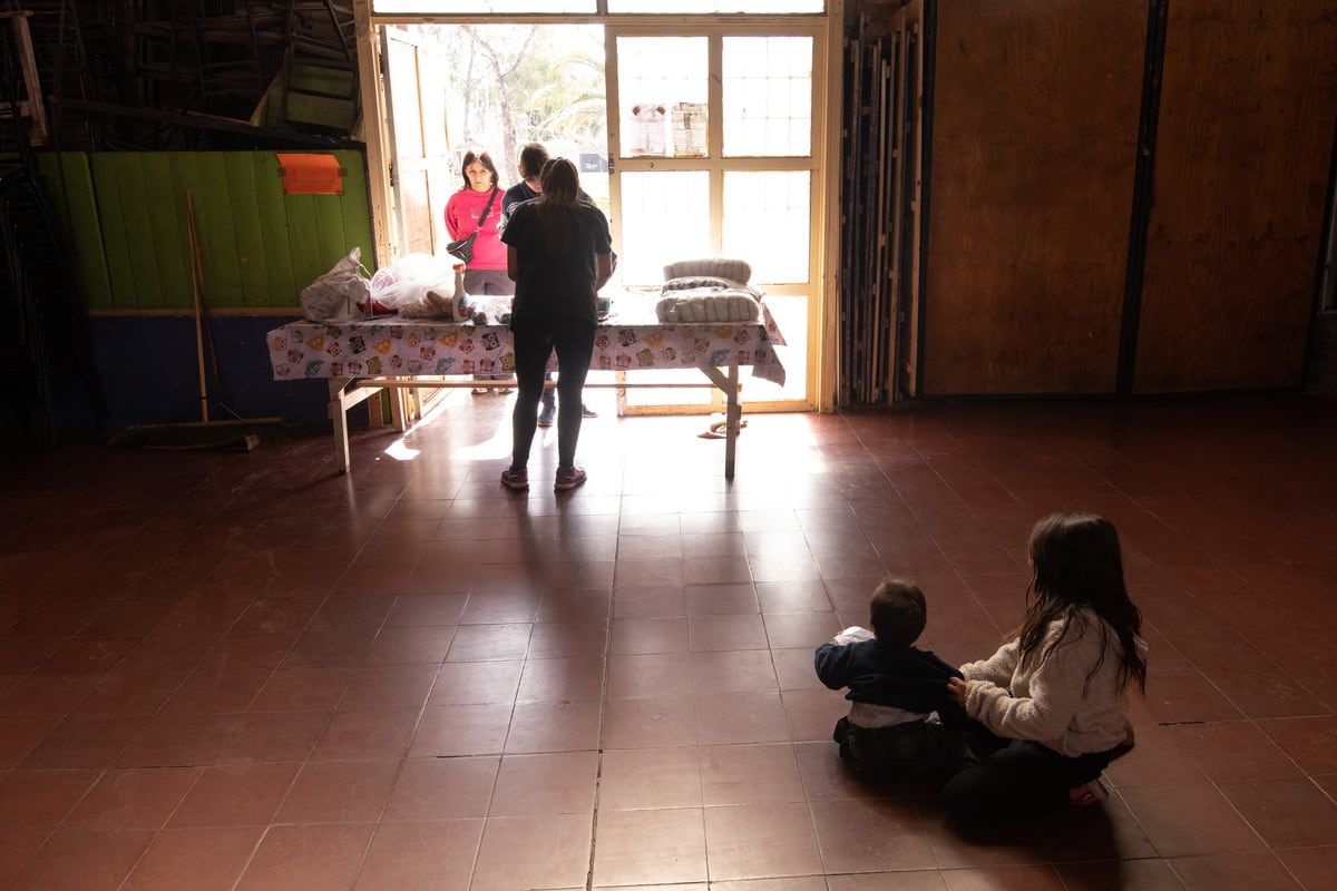 Comedor Santa Faustina El comedor en uno de los primeros en vincularse con el Banco de Alimentos hace 30 años, en la unión vecinal del barrio Covipa en Dorrego dan raciones de comida para 150 chicos   Foto: Ignacio Blanco / Los Andes   