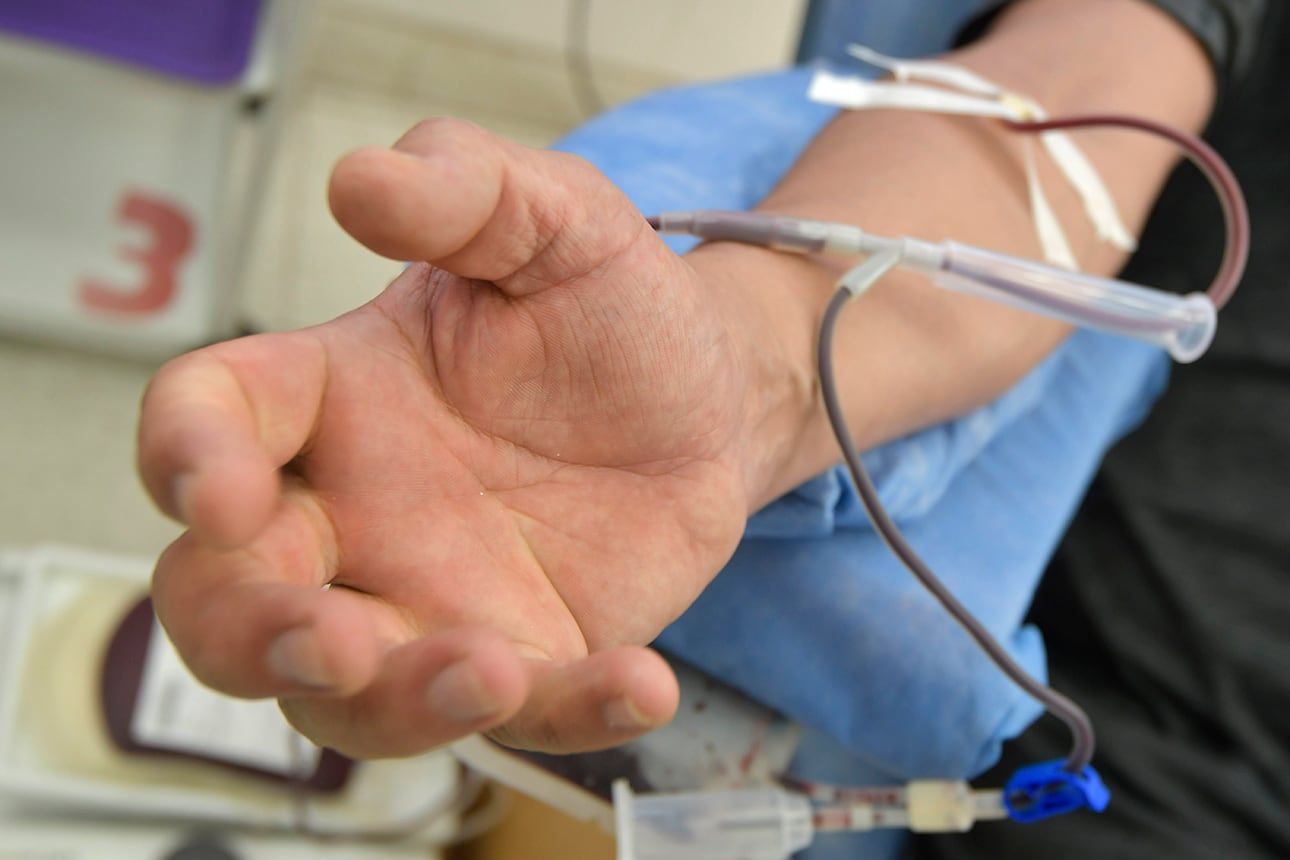 Donar sangre en Mendoza: tras una caída a comienzos de año, subió la cantidad de voluntarios, aunque aún falta. Foto: Orlando Pelichotti / Los Andes