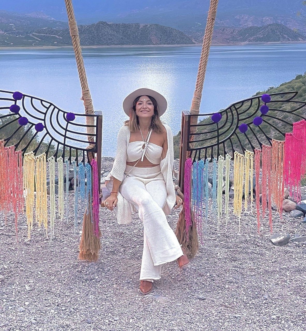 Agus de @cosa.de.mujeres con total look de crochet