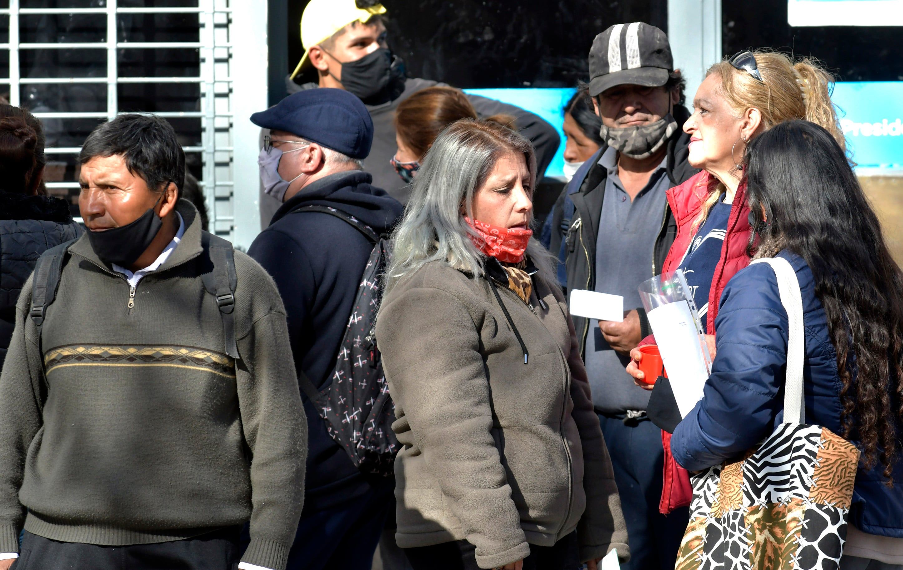 Para reclamar por el pago del Nuevo IFE, si no se encuentran las razones anteriores, hay que acudir personalmente a una oficina de Anses. Foto: Orlando Pelichotti / Los Andes