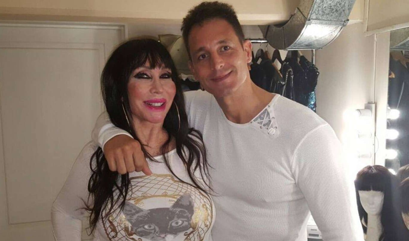 Juan Pablo Fioribello, junto a Moria Casán -