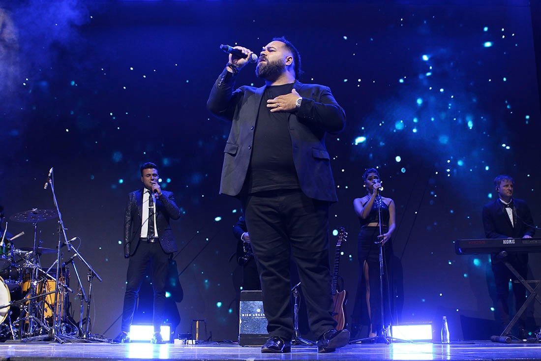 Juan Fuentes cantó "La noche sin ti" y se llevó todos los aplausos. - Nicolás Guevara / Los Andes
