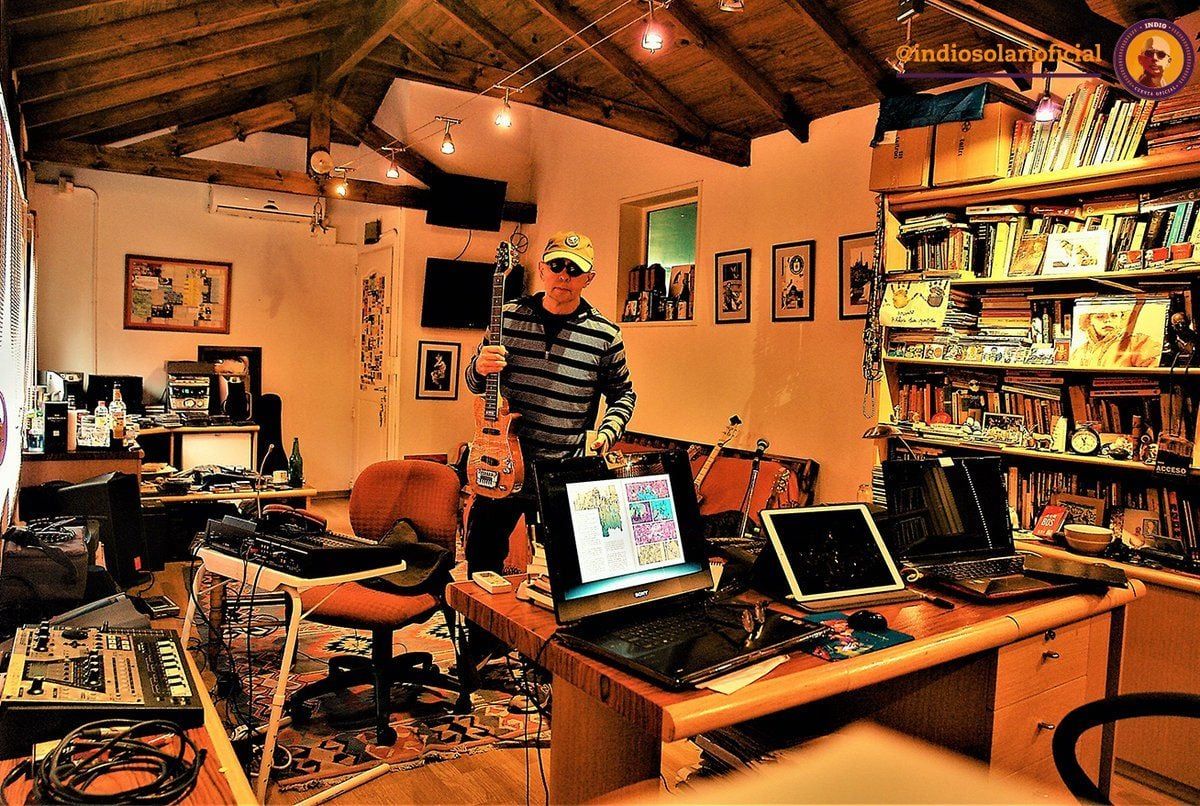 Así es la casa secreta del Indio Solari.