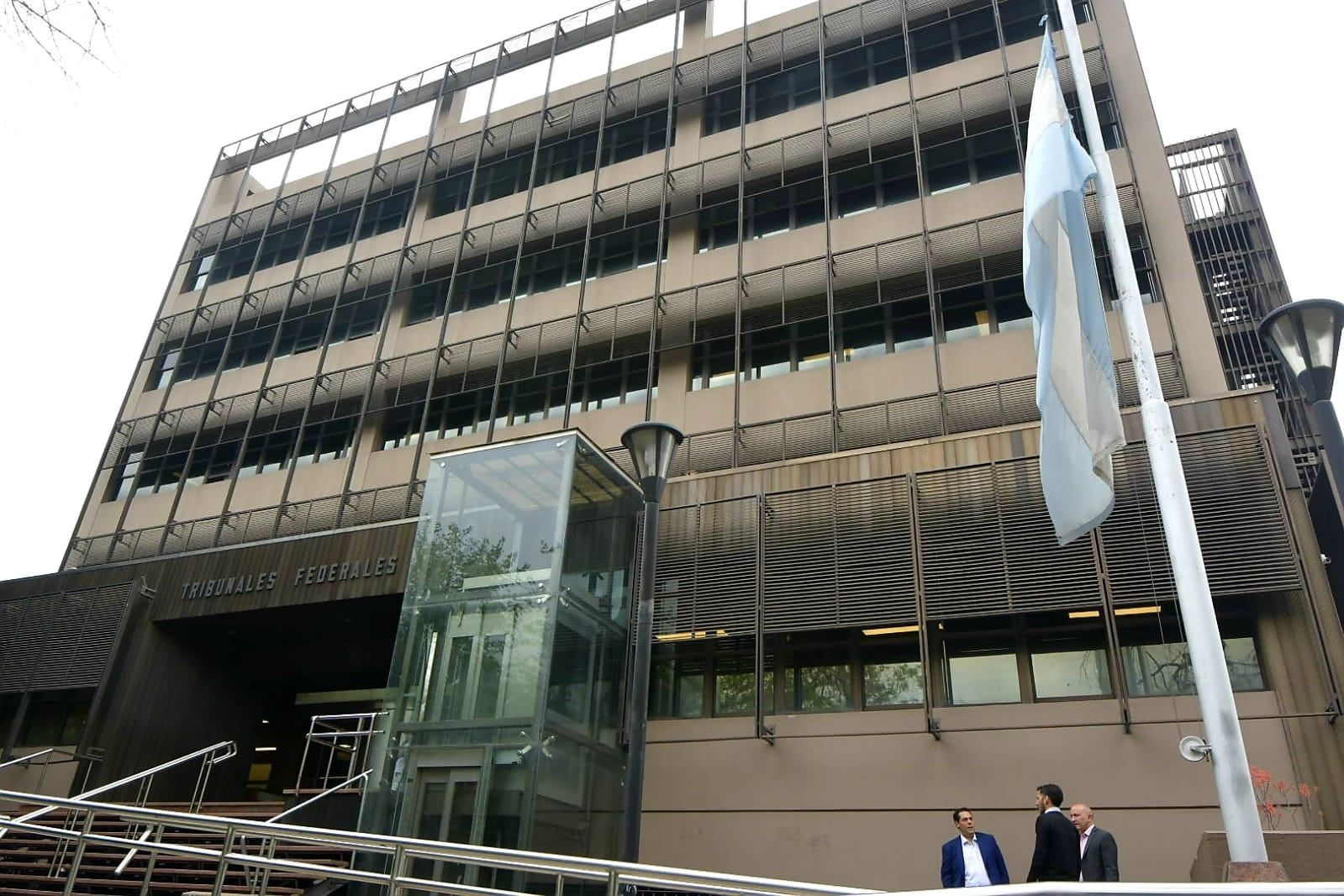 Tribunales Federales de Mendoza. / Orlando Pelichotti.