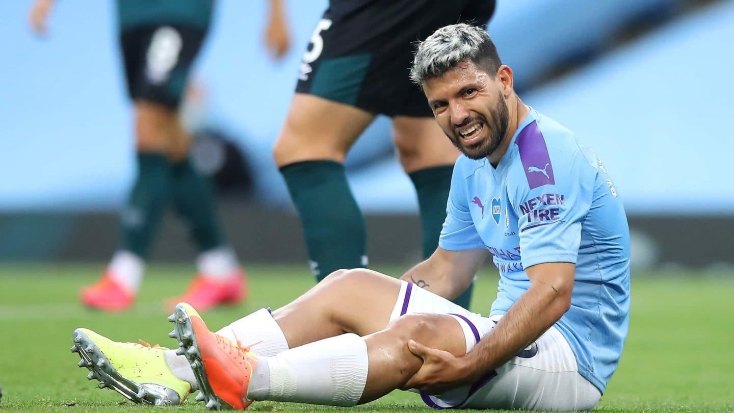 El Kun se lesionó el 22 de junio frente al Burnley, en el segundo partido tras el regreso a la actividad luego del parate por la pandemia.