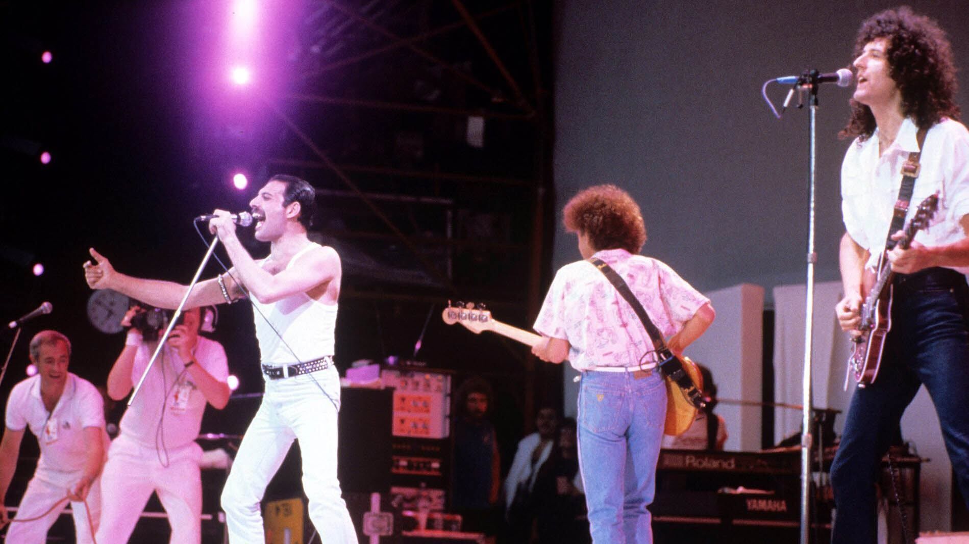 El show de Queen resultó ser de los más emblemáticos, con clásicos temas como We Are The Champions y Radio GaGa. -