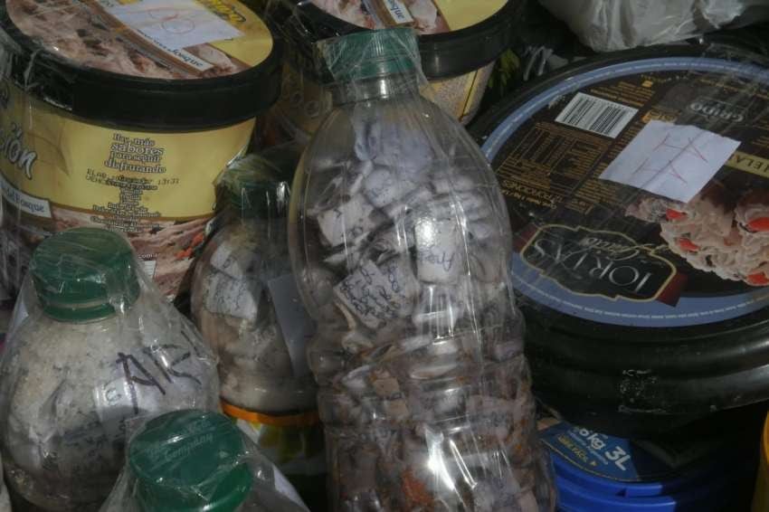 
Las "macumbas" de la bruja lasherina. | Orlando Pelichotti / Los Andes
   