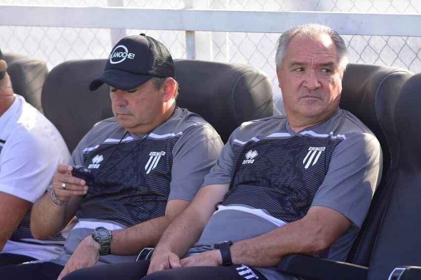 
Reflexivo. José María Bianco mantiene los pies sobre la tierra.  | Diego Parés / Los Andes
   