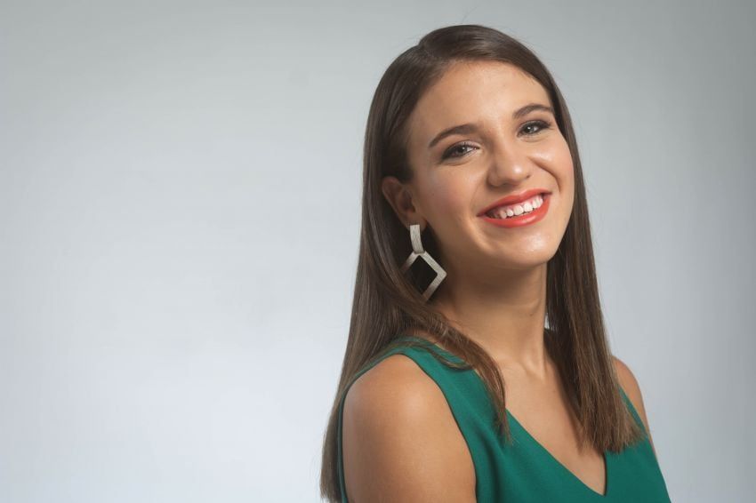 
     San Martín: Martina Flores
    