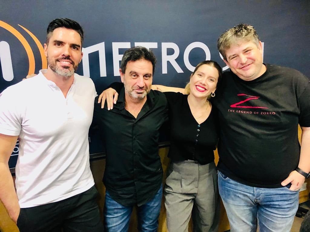 Laura Fernández y el equipo de Decímetro