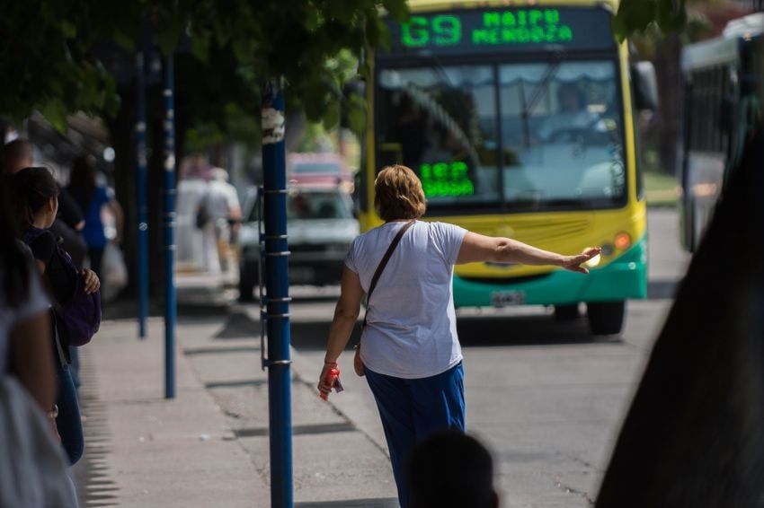 
    Se viene un nuevo sistema de transporte y se modificarán las líneas en el Gran Mendoza - Ignacio Blanco / Los Andes
   