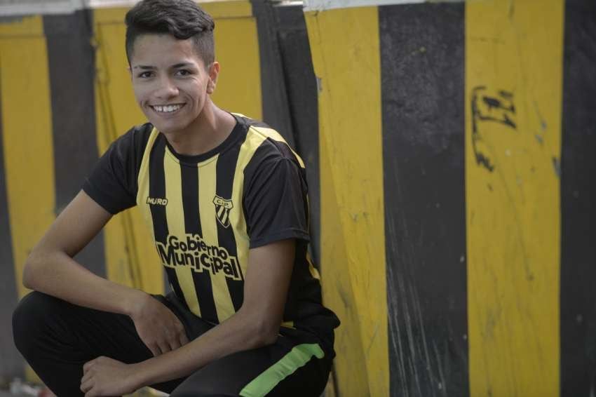 Gabriel Alaniz, un crack que sueña con crecer en el fútbol. / Marcos García.