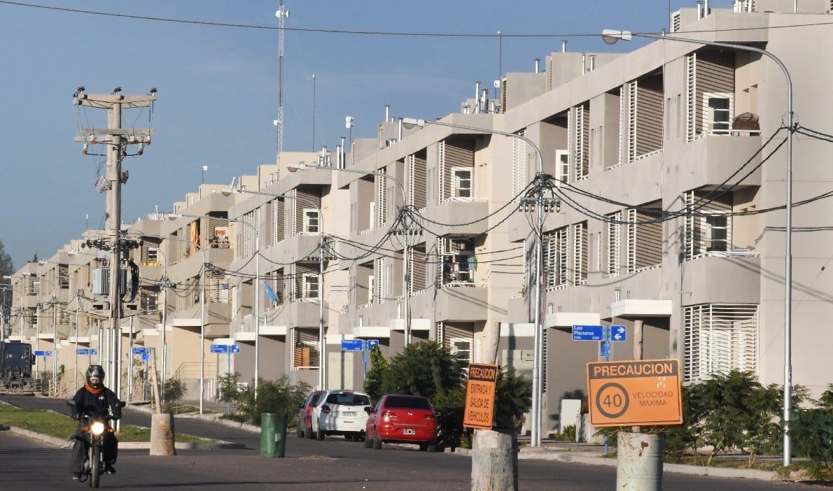 Barrio Procrear - Maipu. Orlando Pelichotti/ Los Andes