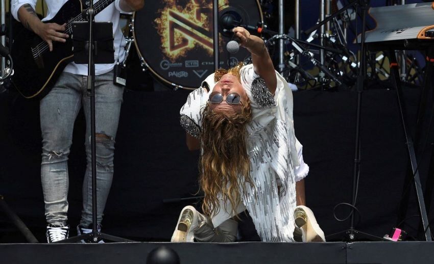 
Paulina Rubio llevó sus pegadizo pop al recital. | AFP
   