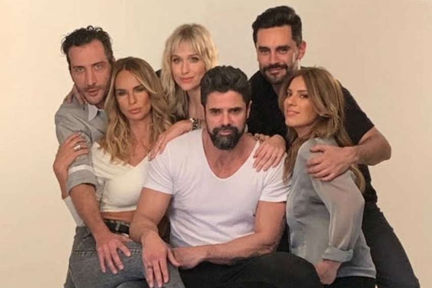 
Luciano Castro compartirá escenario con su pareja Sabrina Rojas y un elenco de caras conocidas
