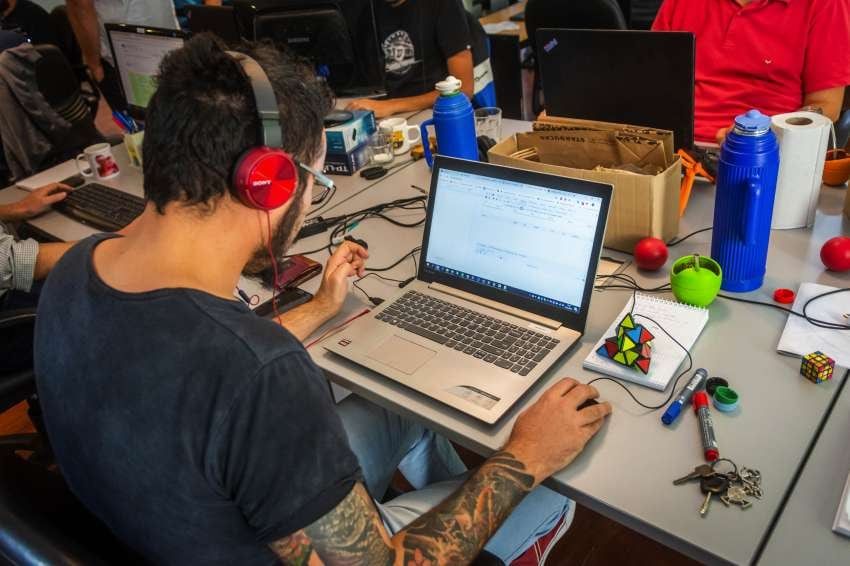 Mentalidad digital. Siempre que se piensa en transformación digital se piensa primero en hardware o tecnología. | Ignacio Blanco / Los Andes