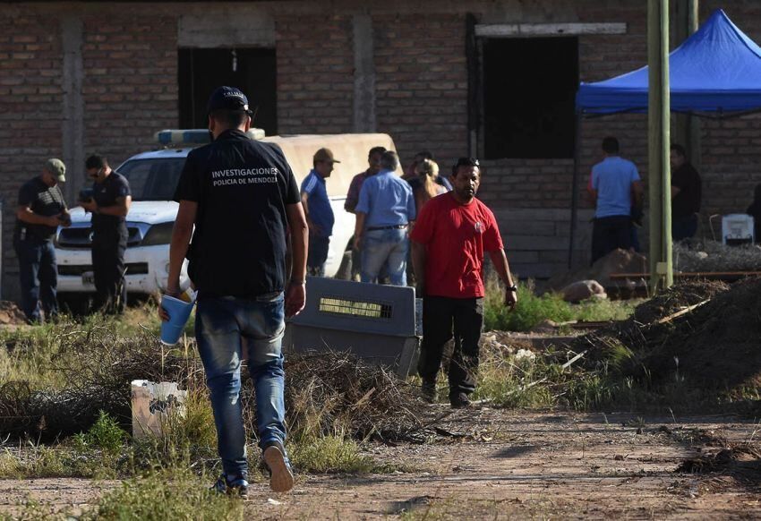 
Hallazgo. La casa donde aparecieron los cadáveres de la madre y la tía. | Los Andes
   