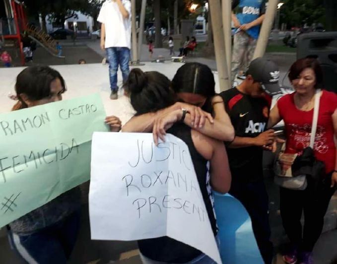 Familiares y amigos de Roxana marcharon en Alvear. | Gonzalo Villatoro