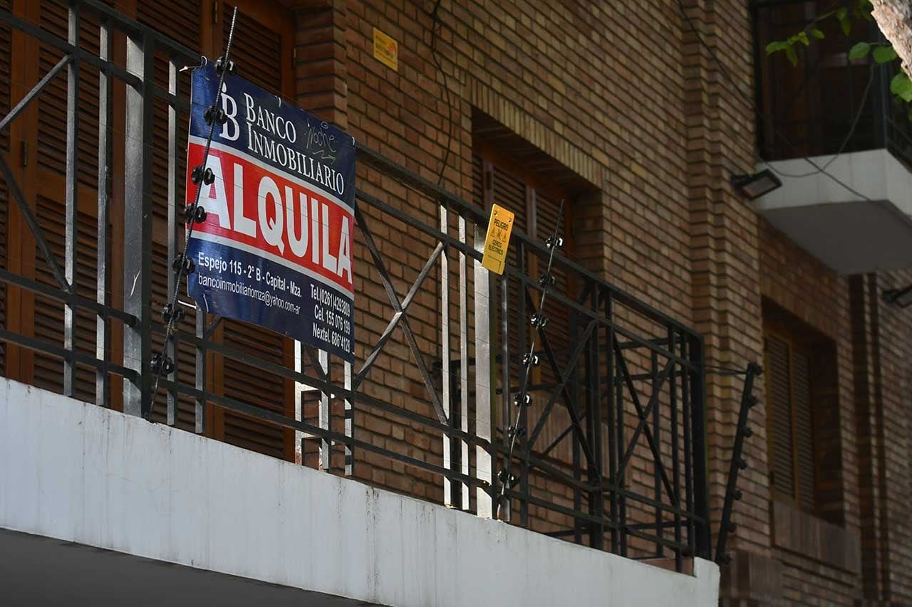 Se estima que actualmente hay cerca de 15.000 inmuebles disponibles en varios portales especializados.

Foto:José Gutierrrez / Los Andes 